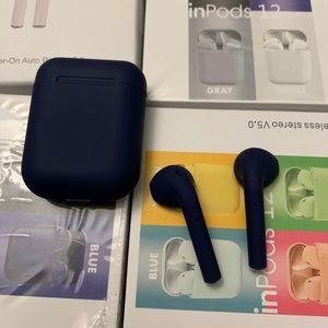 Brand new high quality wireless earbuds Navy